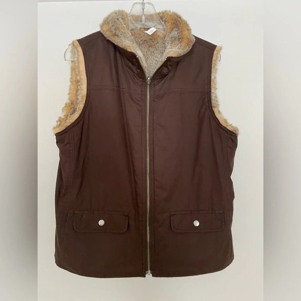 Women’s GAP Brown Faux Fur Reversible Vest Size L - Picture 1 of 5